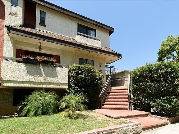 3rd image of 635 E Angeleno Ave APT B