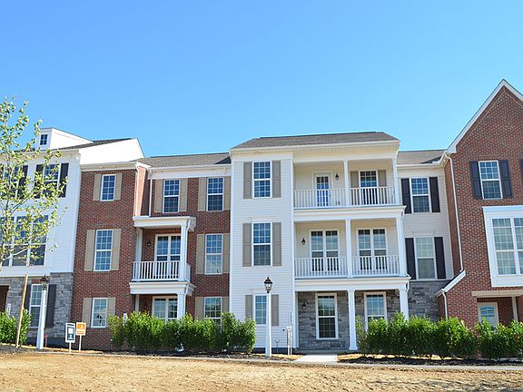 The Pickett at Arcona by Charter HomesNeighborhoods