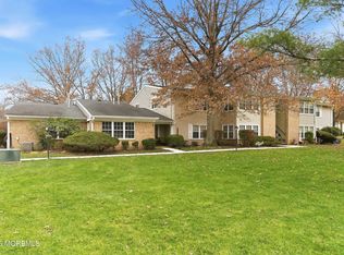 7 Boxwood Terrace #250, Red Bank, NJ 07701