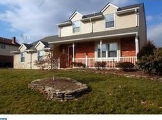 934 Beth Ln, Allentown, PA 18103