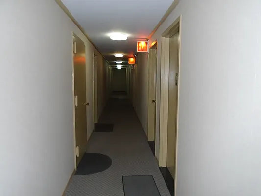 Rented by 18 REALTY | media 40