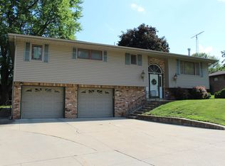 215 7th St, Lake View, IA 51450