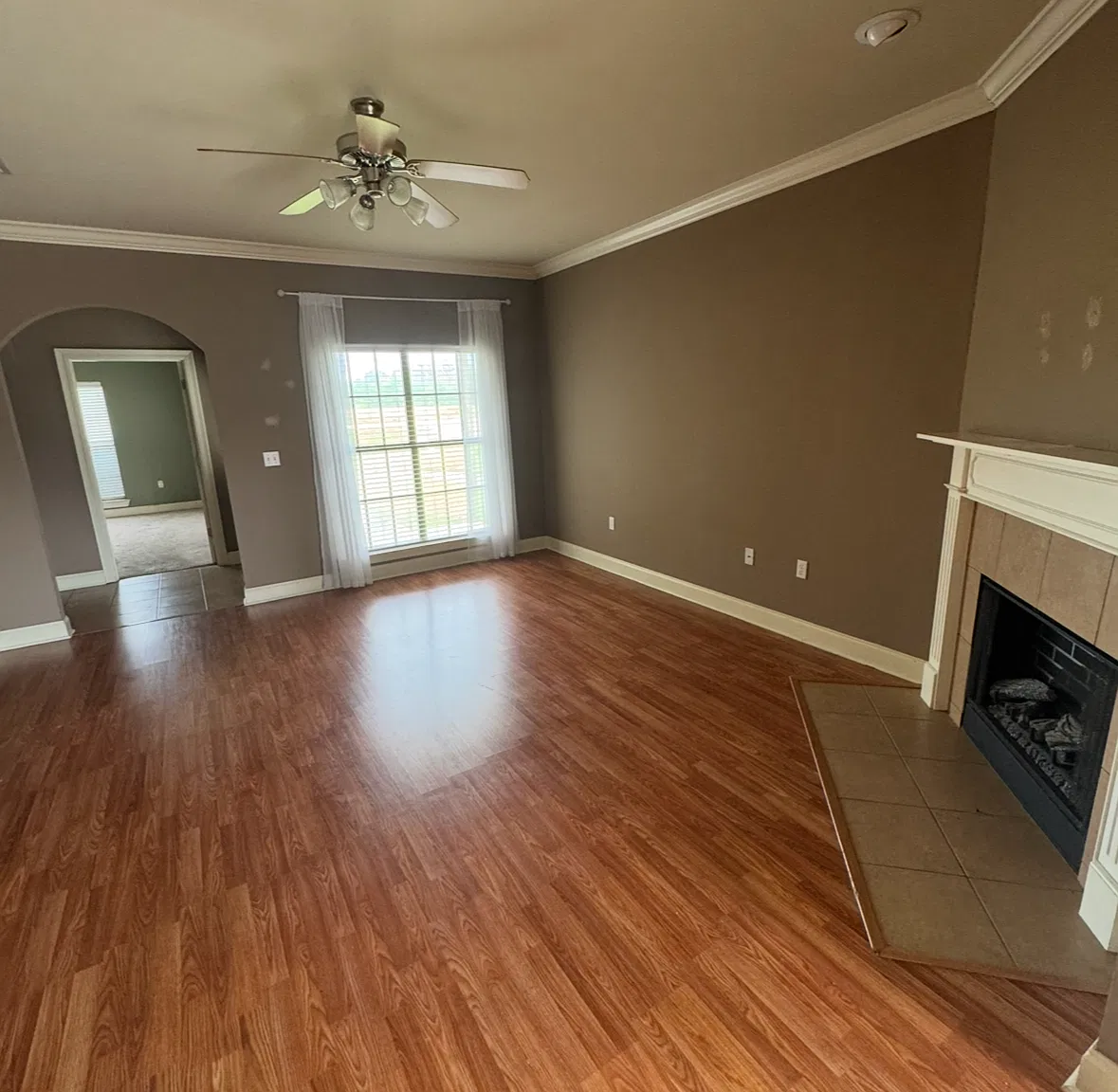 2 bed, 1285 sqft, $1,450 — Photo 1