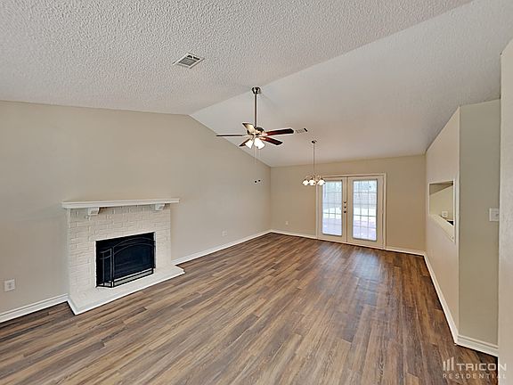 5th image of 4628 Moss Rose Dr