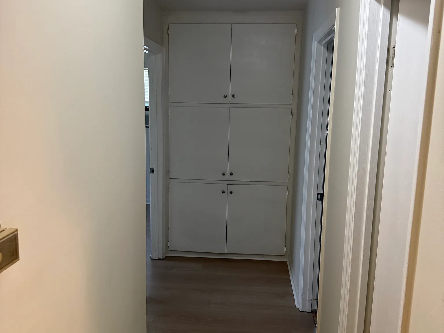 4 bed, 1.5 bath, 1161 sqft, $1,050 — Photo 3