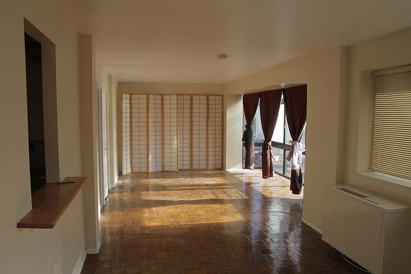 1st image of 225 E 86th St APT 1206