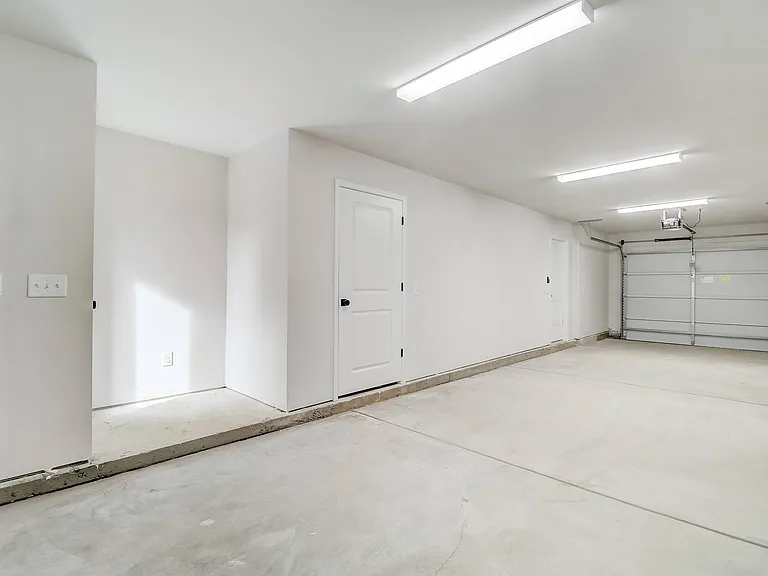 Crossings at NoDa - Townhomes for Rent in Charlotte NC — Photo 36