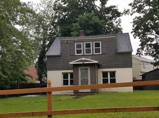 100 Standish St, Worcester, MA 01604