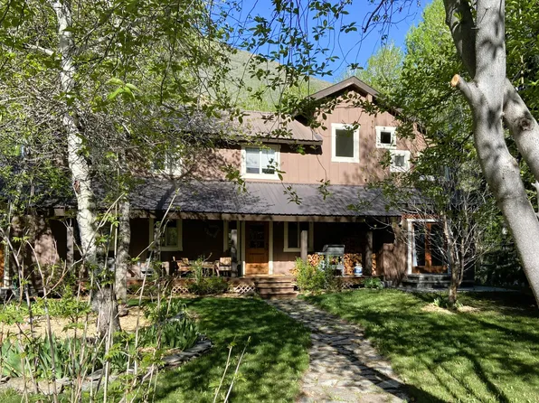 1231 Snowfly Dr, Hailey, ID 83333