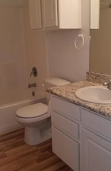 2700 Ries Ln — Photo 5