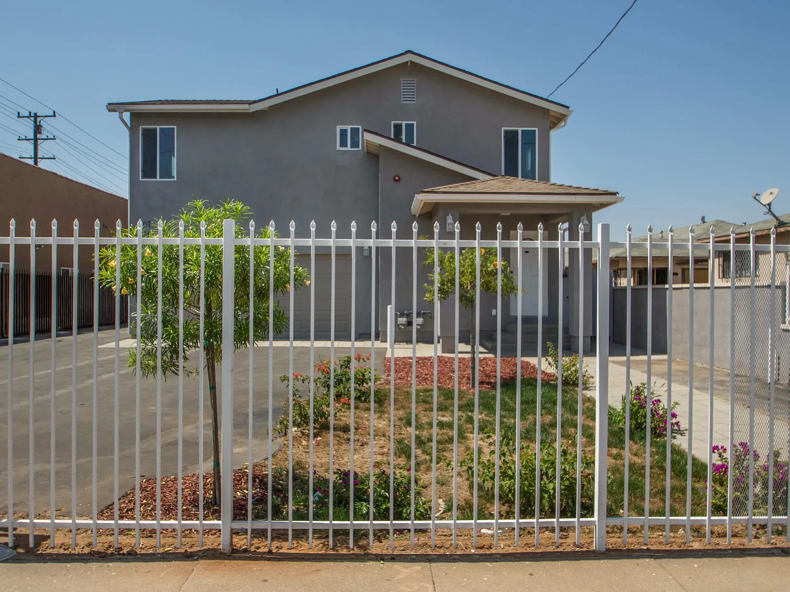 4 bed, 1600 sqft, $5,500 — Photo 4