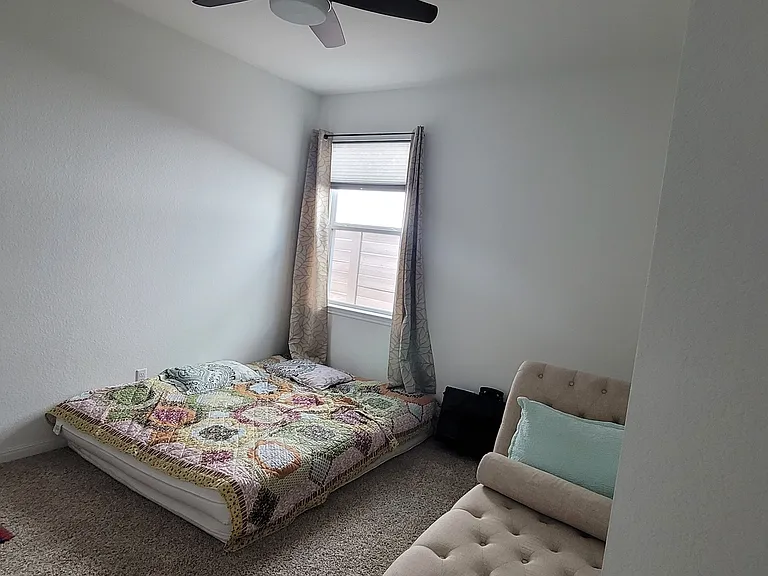 Guest Room 1