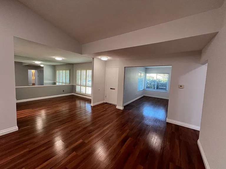 7404 Village 7 — Photo 5