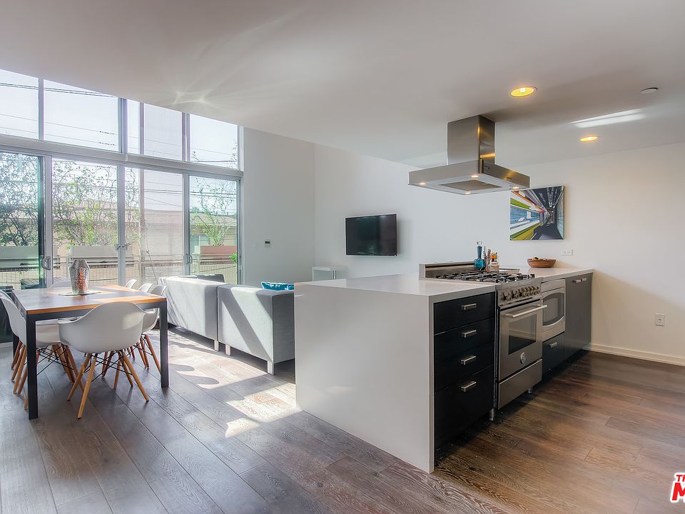1st image of 751 N Fairfax Ave #2