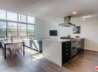 751 N Fairfax Ave #2, Los Angeles, CA 90046