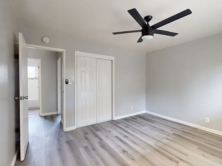 3615 Martin Luther King Jr Way — Photo 15