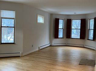 16 Upland Rd APT 1, Cambridge, MA 02140