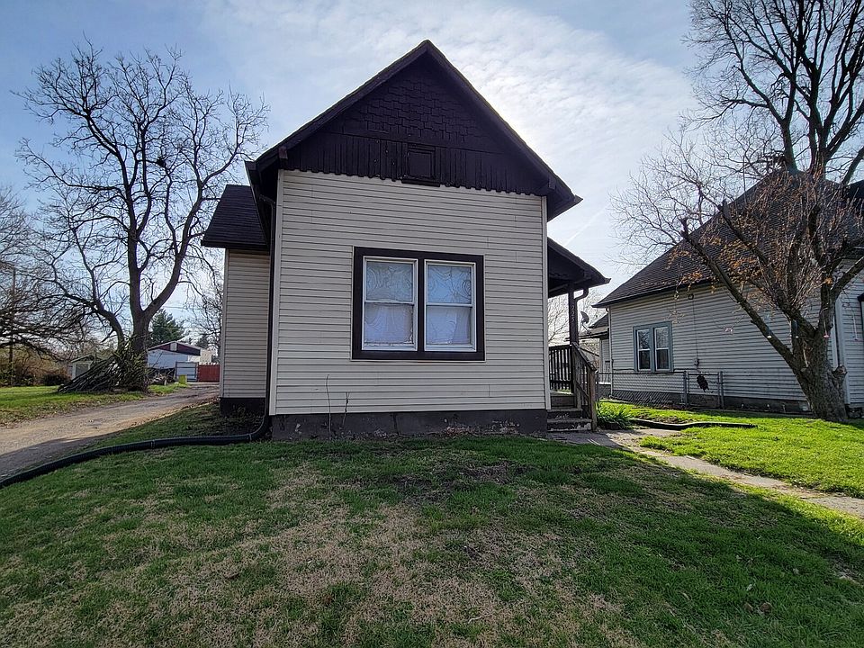 1st image of 225 Trowbridge St