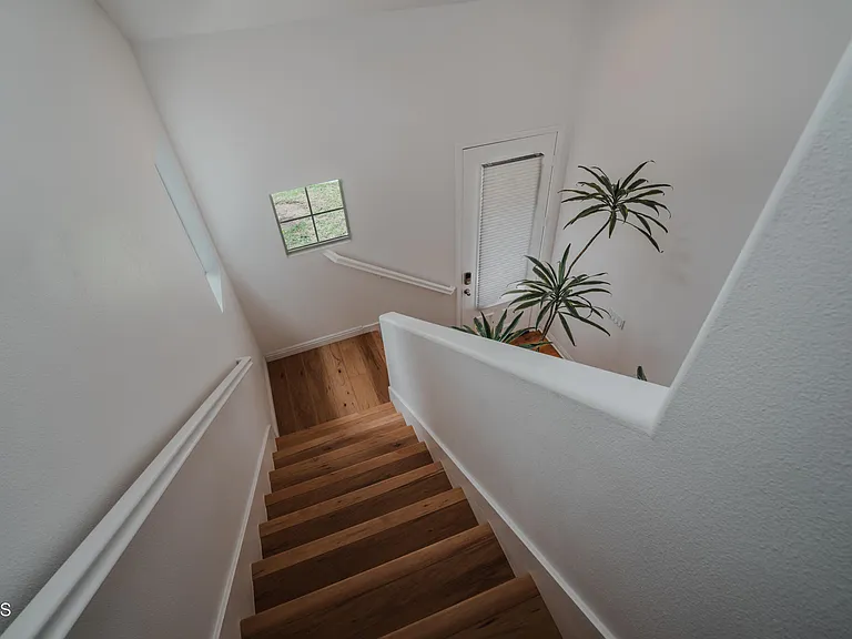 525 Shell Harbor Ln #525 — Photo 5