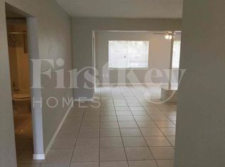 980 NW 182nd St, Miami Gardens, FL 33169