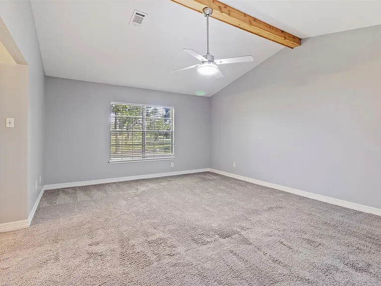 210 Pecan Valley Ct — Photo 13