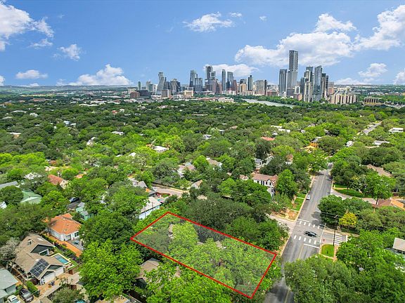 4th image of 1704 Travis Heights Blvd