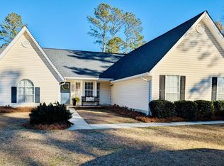 1277 Baymeadows Dr E, Douglas, GA 31535