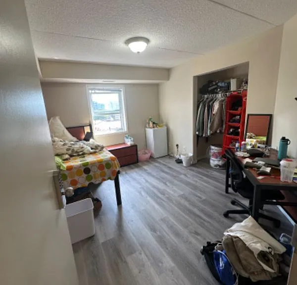 261 Lester St #403 — Photo 7