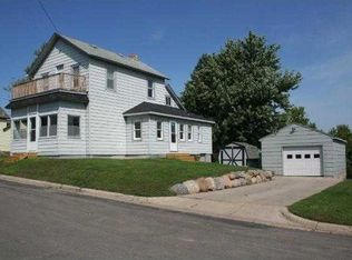 302 1st St NE, Nya, MN 55397