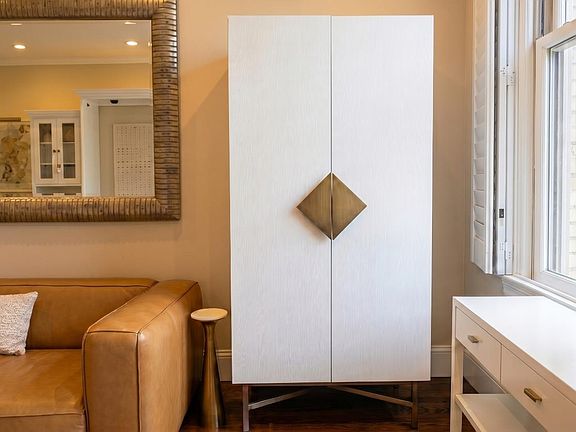 2nd image of 1201 California St Unit 206