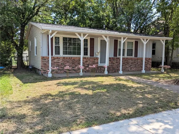 1705 Pennsylvania Ave, Joplin, MO 64804