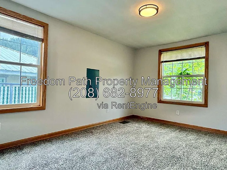 309 W Mission Ave — Photo 12