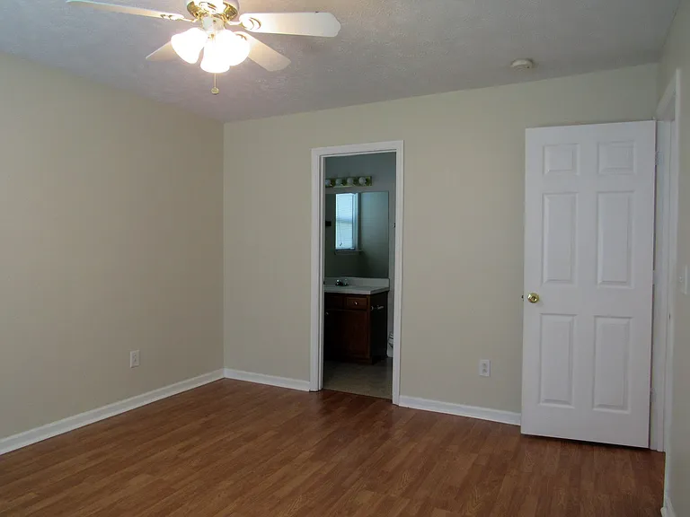 2157 Bransford Ave — Photo 12