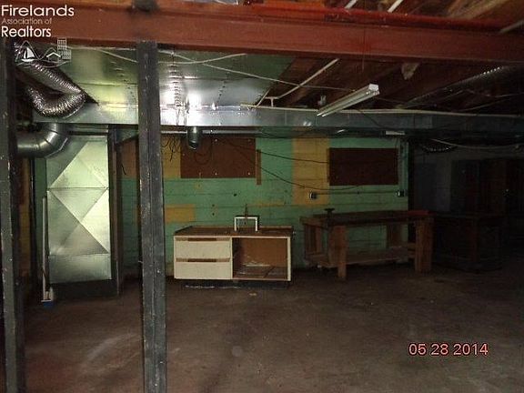 2nd image of 828 E McPherson Hwy