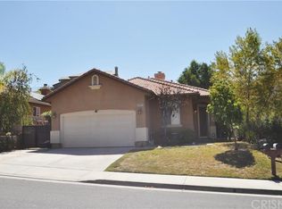 28406 Santa Catarina Rd, Saugus, CA 91350