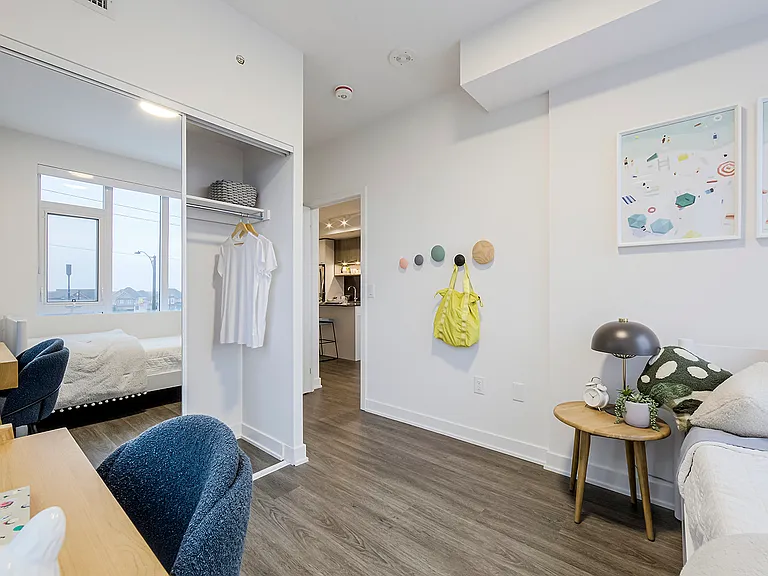 40 Lagerfeld Dr — Photo 25