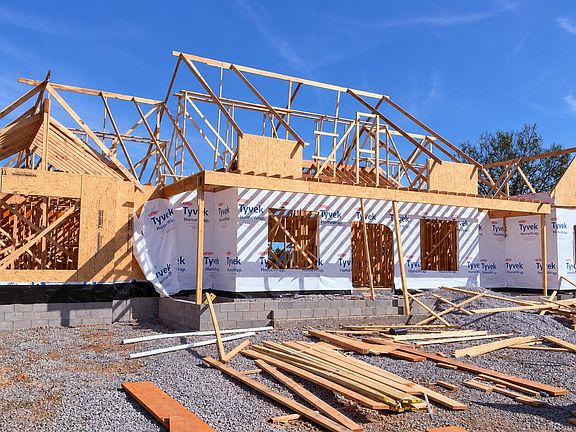 5th image of 1092 Walnut Grove Cir