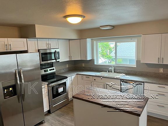 3rd image of 227 S Church St #1