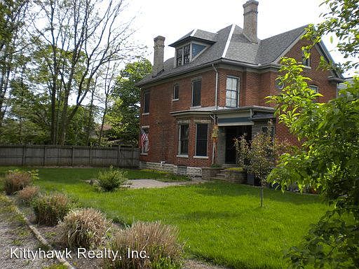 1st image of 41 Cambridge Ave