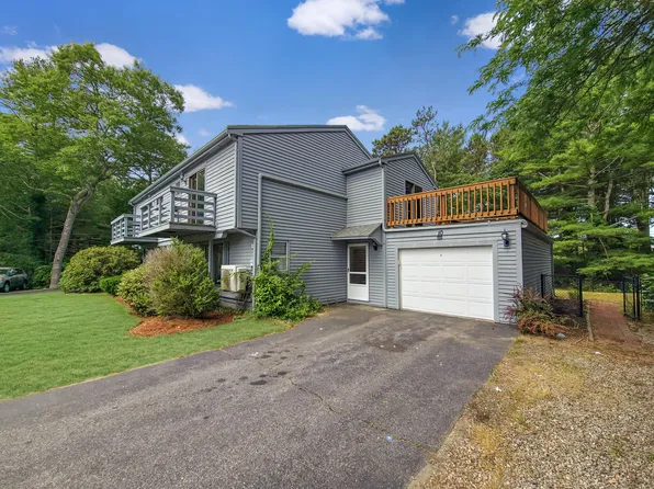 10 Holly Circle #16A, Bourne, MA 02532