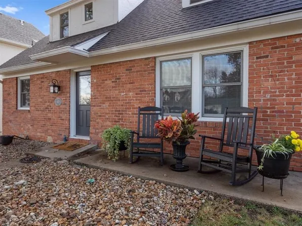 127 Terrace Trail West St, Shawnee, KS 66217