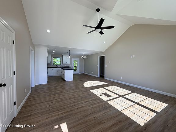 3rd image of 220 New Orleans Ct Lot 60