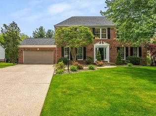 315 Valerie Dr, Cranberry Township, PA 16066