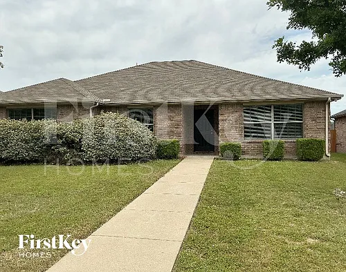 610 Canvas Ct Photo 1