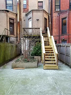 Rented by Building Equity Real Estate LLC | media 17