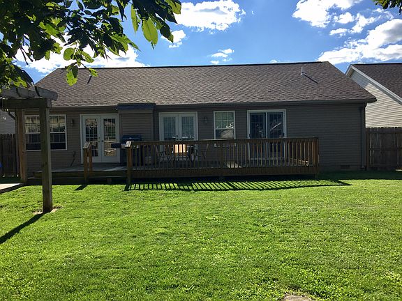 5th image of 576 John Chambers Dr