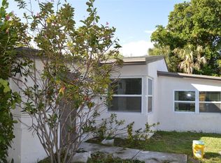 823 NE 14th Pl, Fort Lauderdale, FL 33304