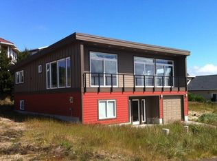 175 Crescent St, Tillamook, OR 97141