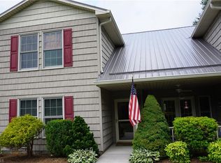 1063 Golf Course Rd UNIT 5, West Jefferson, NC 28694