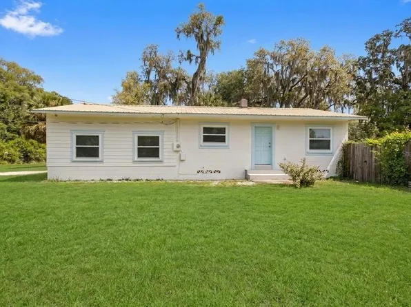1429 E Howry Ave, Deland, FL 32724